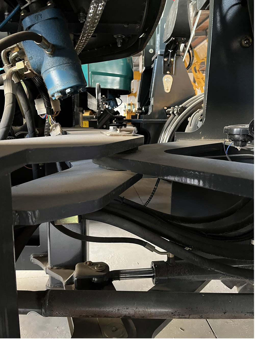 Shanchi ZL-940 Wheel Loader - Image 6